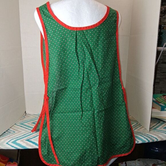 Green & Red with White Kitten Full Apron, Covers Front & Back. - Picture 3 of 4